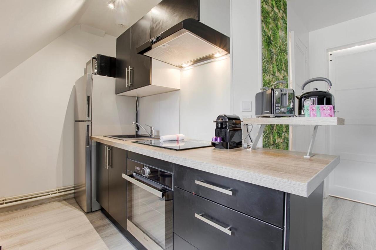Ferienwohnung La Casa Centra Charm At Falaise'S Downtown Falaise  Exterior foto